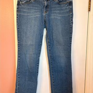 NWOT LOFT Medium Blue Straight-Leg Women's Jeans